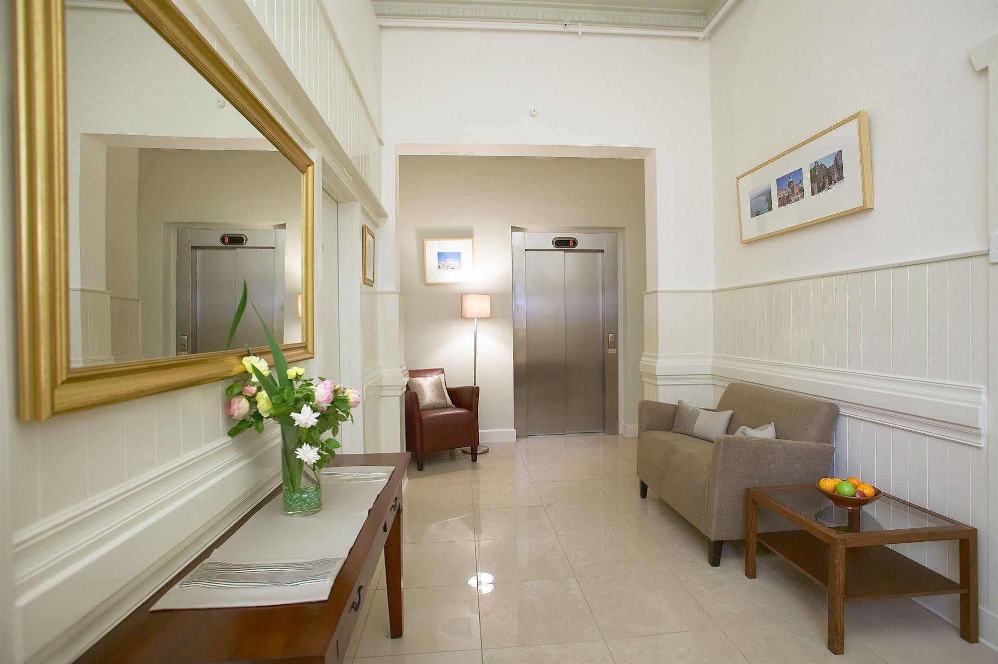 Hotel Sophia Melbourne Exterior foto
