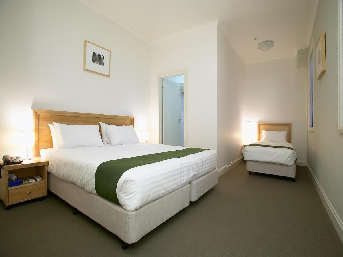Hotel Sophia Melbourne Exterior foto